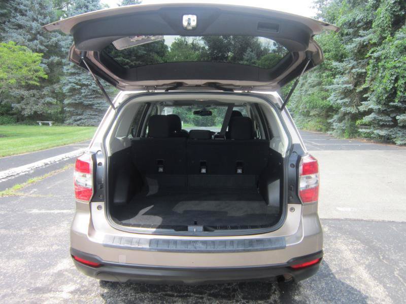 Used 2014 Subaru Forester 2.5i Premium w/ All-Weather Package AWD/4WD image 20