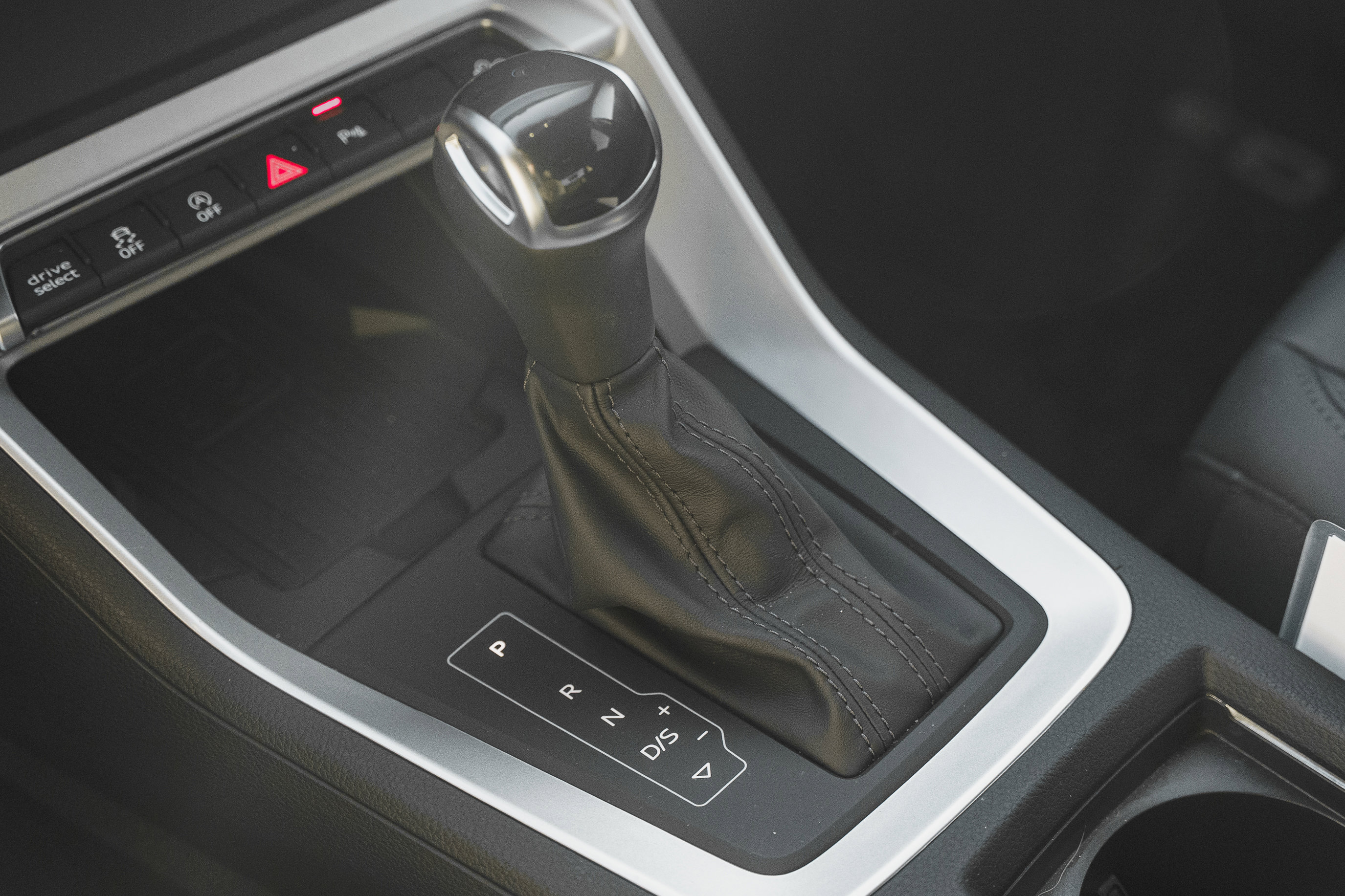 Certified 2025 Audi Q3 2.0T Premium w/ Convenience Package image 11