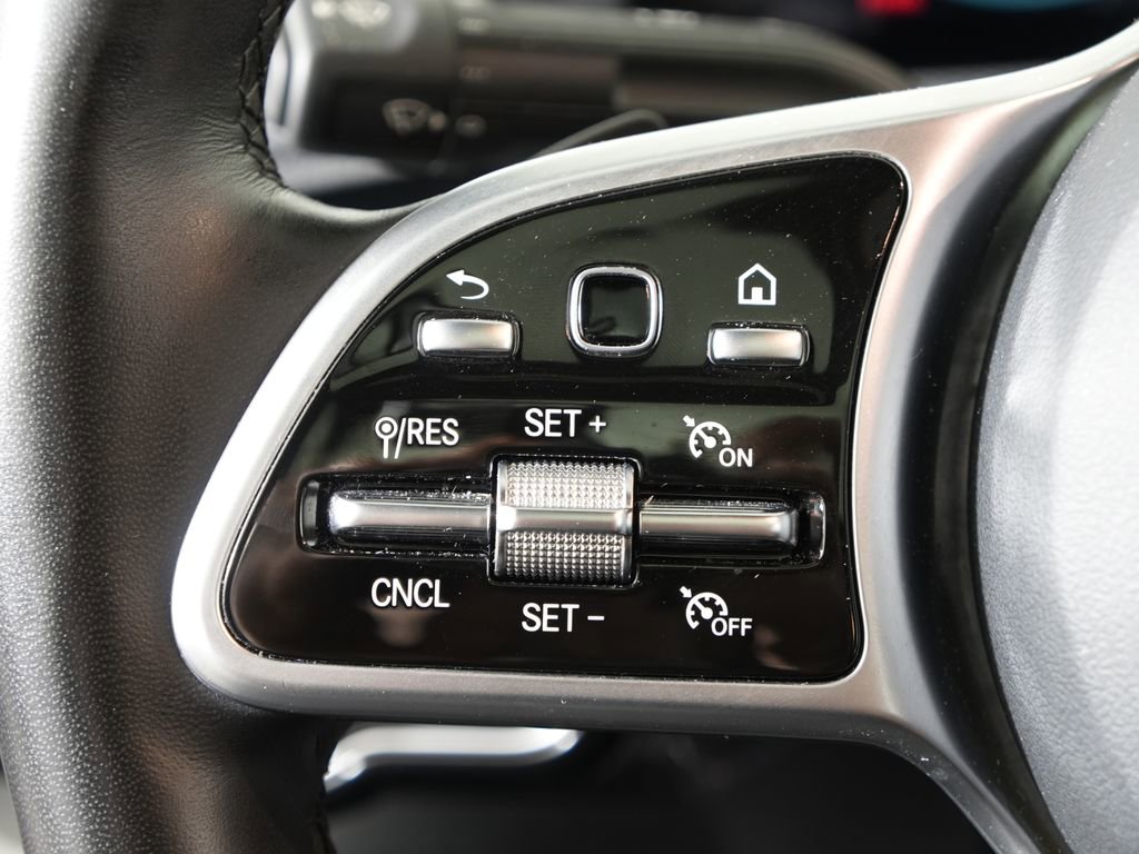 Certified 2022 Mercedes-Benz CLA 250 4MATIC image 21
