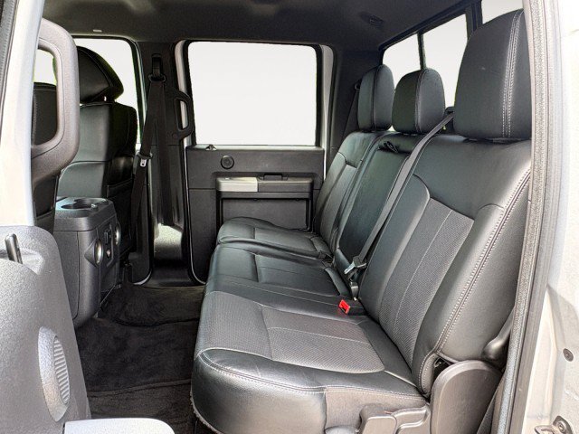 Used 2015 Ford F250 Lariat w/ Lariat Interior Package AWD/4WD image 4