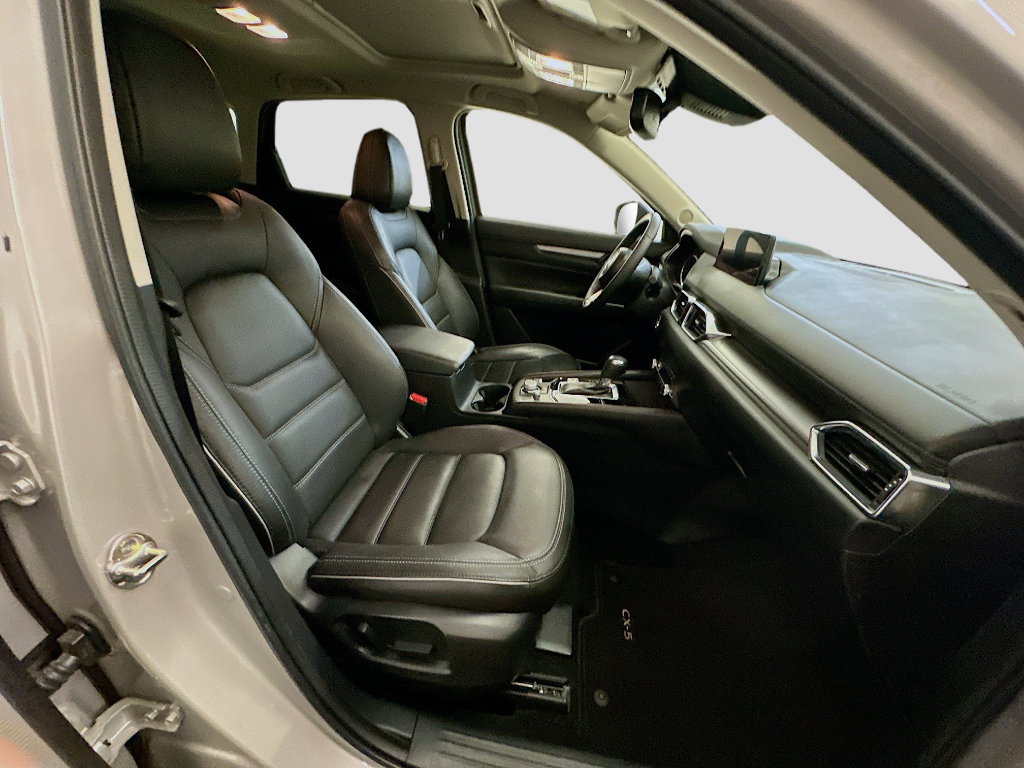 Used 2025 MAZDA CX-5 AWD 2.5 S w/ Preferred Package image 34