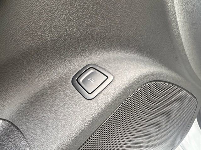 Used 2025 Cadillac CT5 Premium Luxury w/ Technology Package AWD/4WD image 17