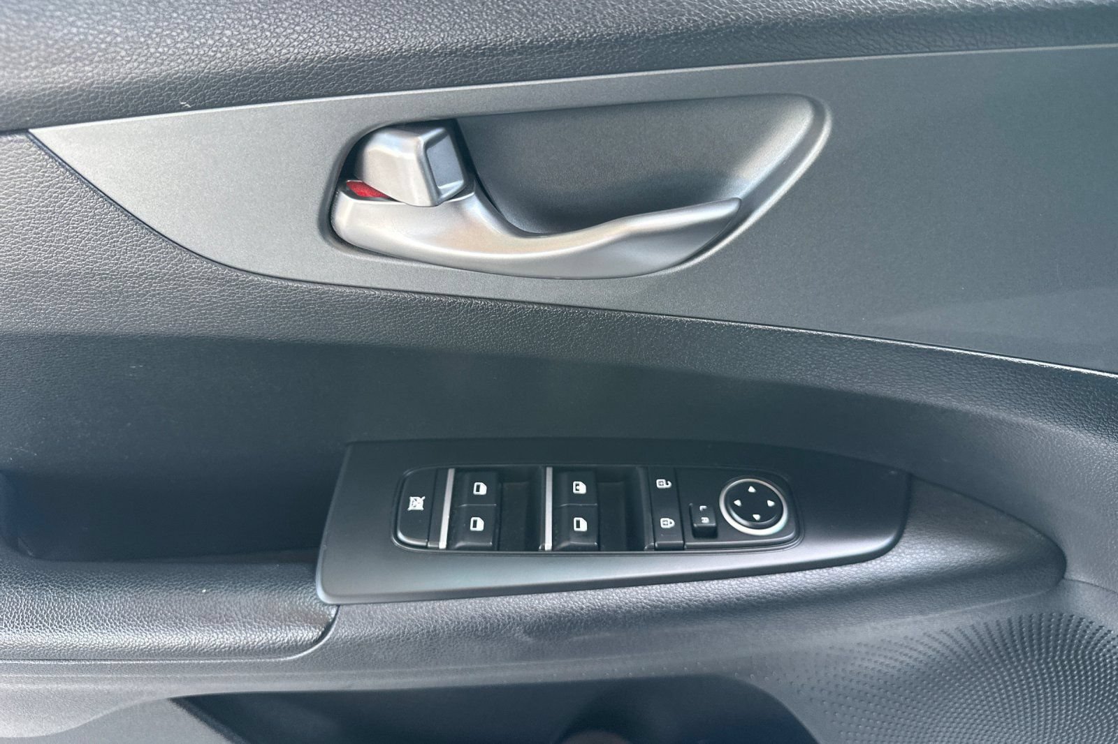 Used 2021 Kia Forte Sedan FWD image 11