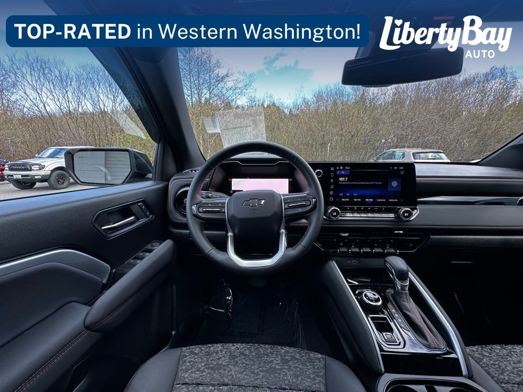 Used 2024 Chevrolet Colorado Z71 w/ Z71 Convenience Package 2 image 18