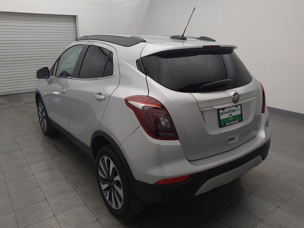 Used 2022 Buick Encore Preferred w/ Safety Package AWD/4WD image 5