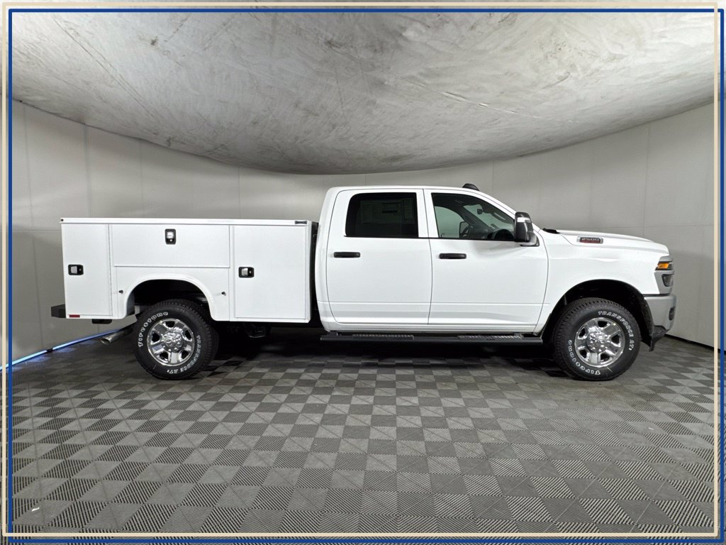 New 2026 RAM 2500 Tradesman AWD/4WD image 5