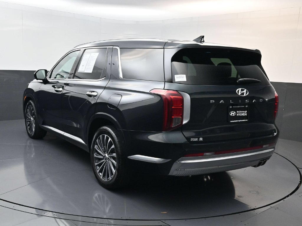 Certified 2024 Hyundai Palisade Calligraphy FWD image 6