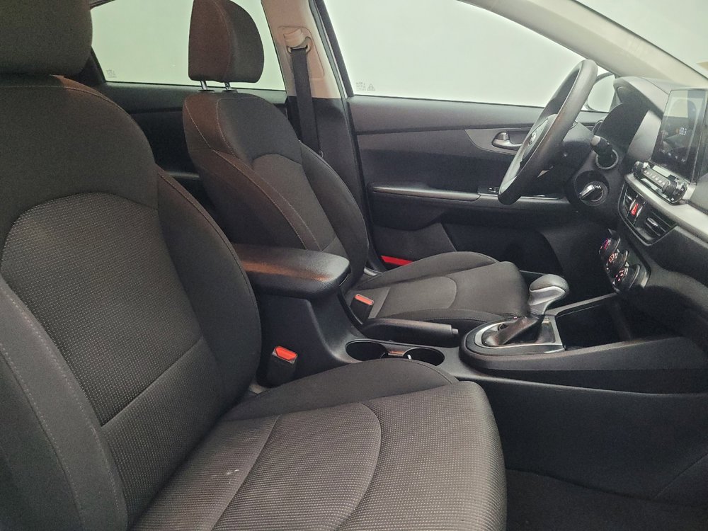 Used 2020 Kia Forte LXS image 21