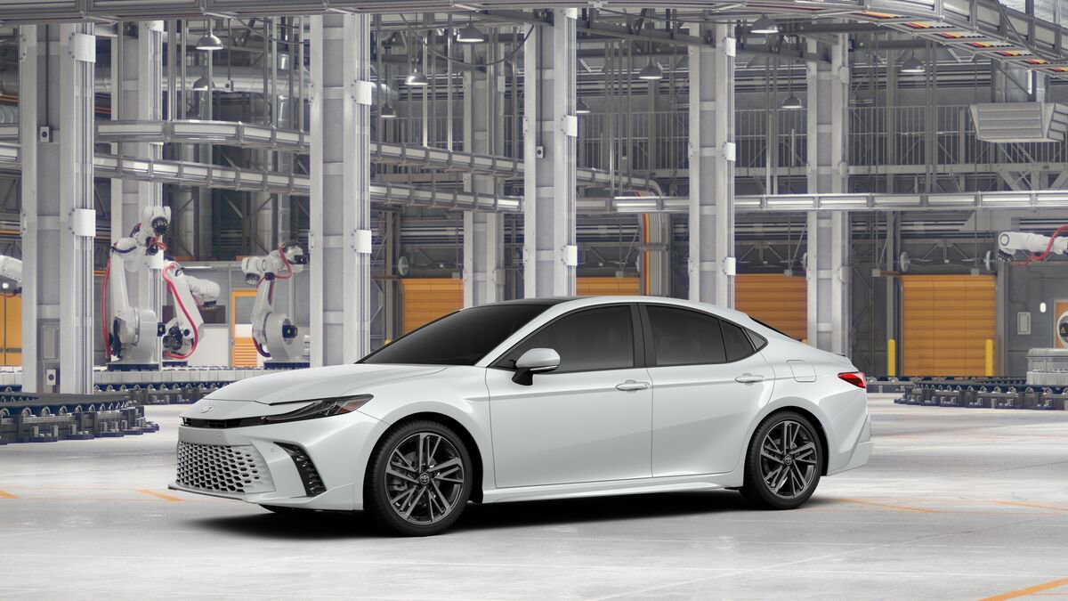 New 2026 Toyota Camry XSE FWD image 2