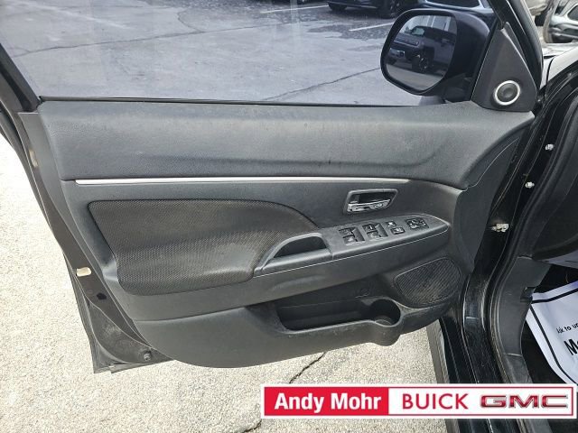 Used 2012 Mitsubishi Outlander Sport SE image 23