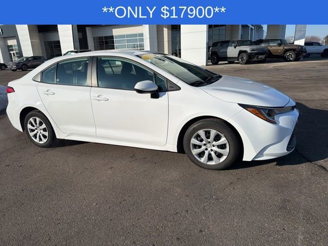 Used 2024 Toyota Corolla LE image 14