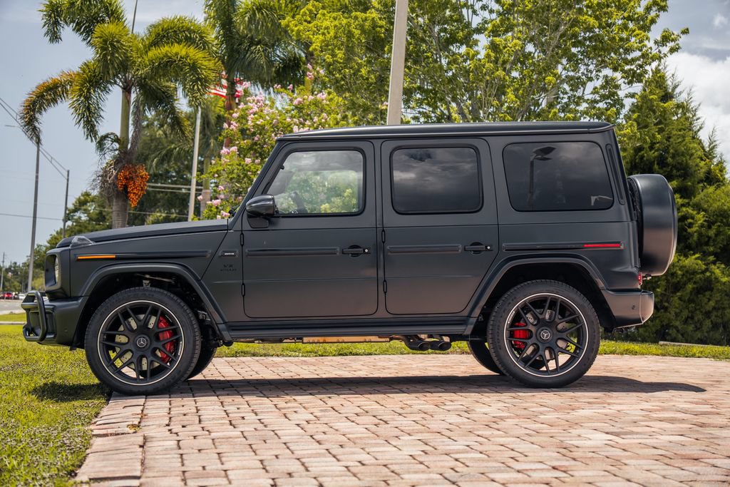 Used 2025 Mercedes-Benz G 63 AMG 4MATIC image 2