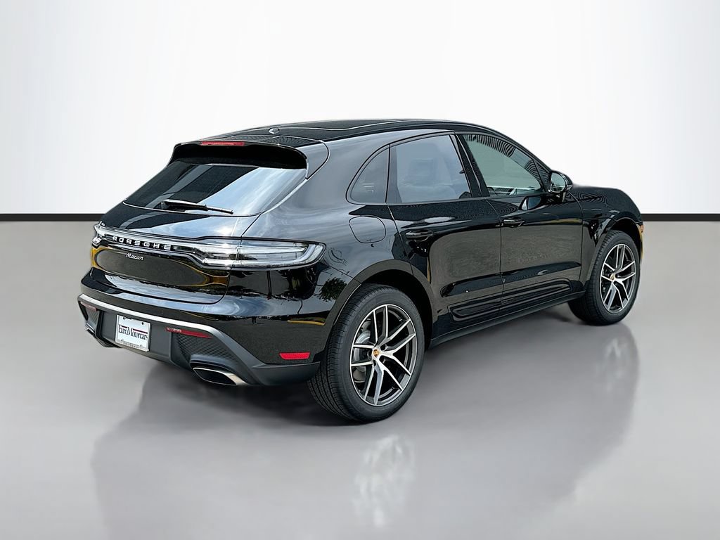 New 2026 Porsche Macan AWD/4WD image 9
