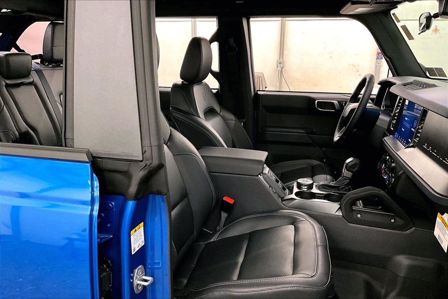 New 2025 Ford Bronco Big Bend w/ Black Diamond Package image 7