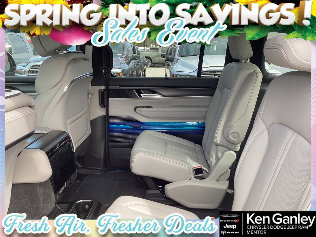 New 2026 Jeep Grand Wagoneer Summit image 16