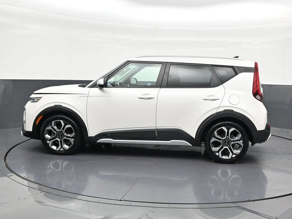 Used 2020 Kia Soul X-Line FWD image 2