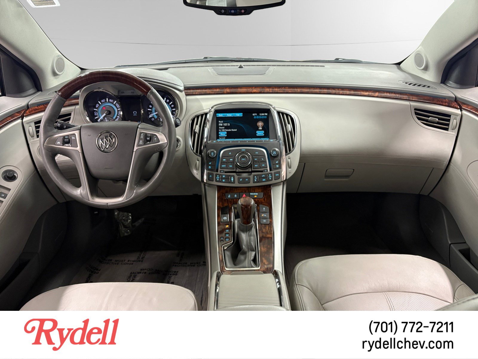 Used 2013 Buick LaCrosse Touring FWD image 12