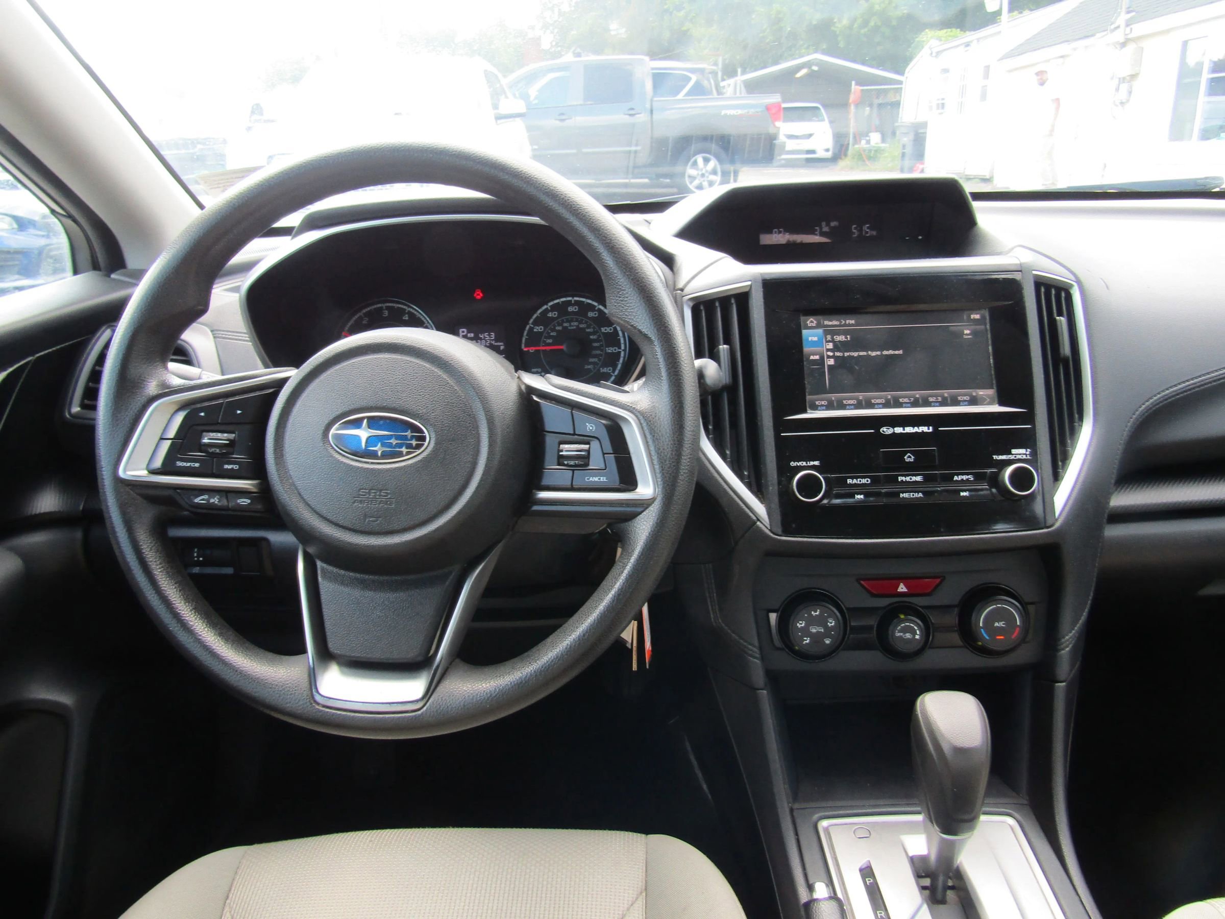 Used 2017 Subaru Impreza 2.0i Premium image 16