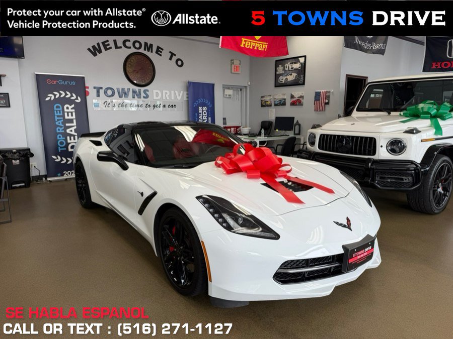 Used 2016 Chevrolet Corvette Stingray Coupe RWD image 1