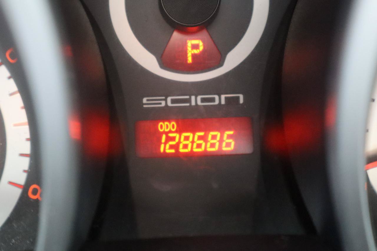 Used 2016 Scion tC FWD image 18