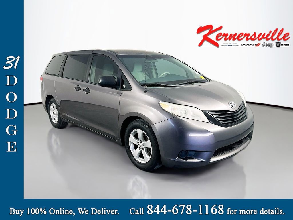 Used 2014 Toyota Sienna L FWD image 1