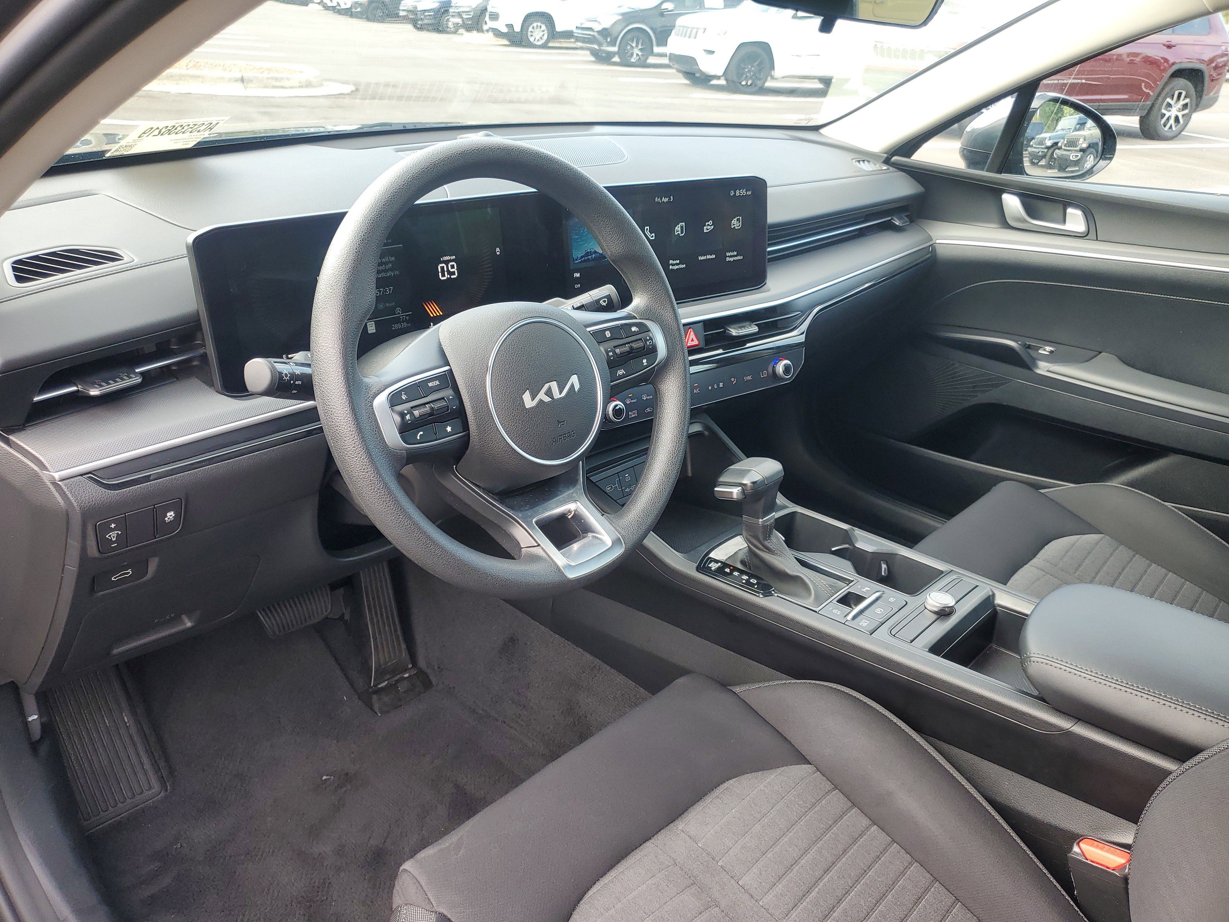 Used 2025 Kia K5 LXS image 11