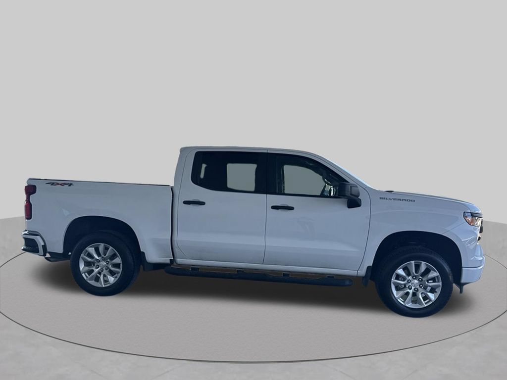 Used 2022 Chevrolet Silverado 1500 Custom AWD/4WD image 12