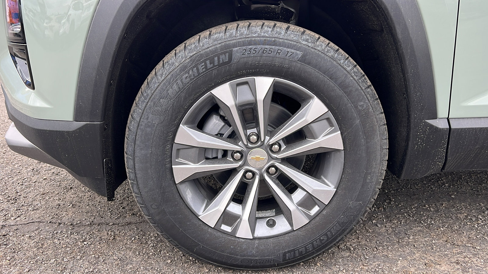New 2026 Chevrolet Equinox LT w/ Safety and Technology Package AWD/4WD image 10