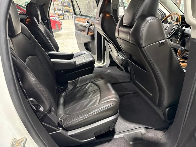 Used 2010 Buick Enclave CXL AWD/4WD image 19