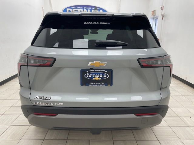 New 2026 Chevrolet Equinox LT AWD/4WD image 18