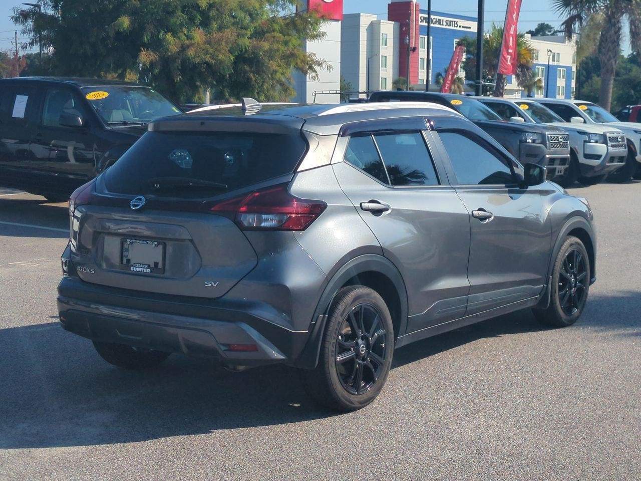 Certified 2021 Nissan Kicks SV FWD image 4