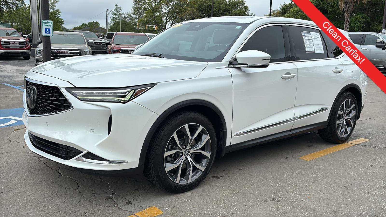 Used 2022 Acura MDX FWD w/ Technology Package image 3