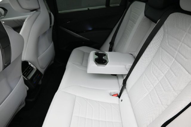 New 2027 BMW X5 xDrive40i w/ M Sport Professional Package AWD/4WD image 20