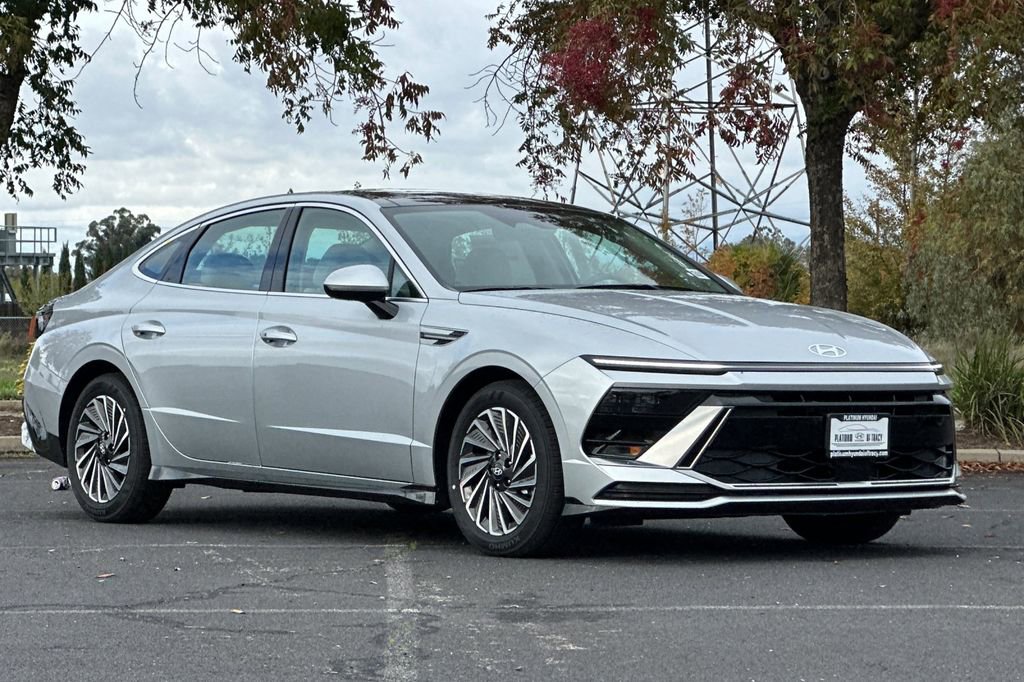 New 2026 Hyundai Sonata SEL image 2
