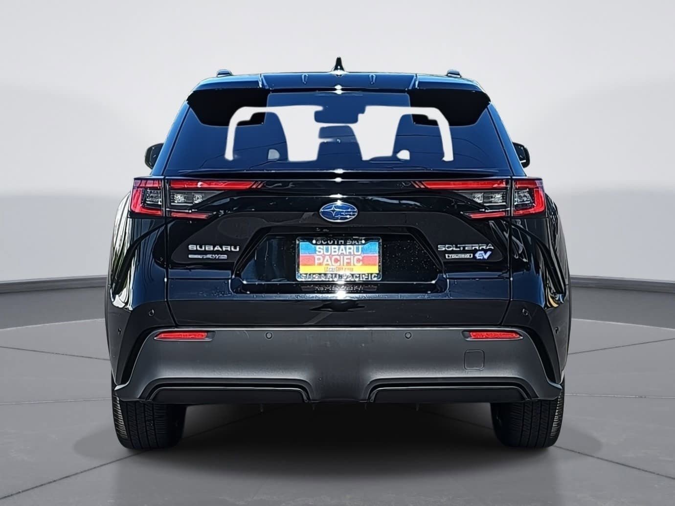 Used 2024 Subaru Solterra Touring w/ Touring Package image 4