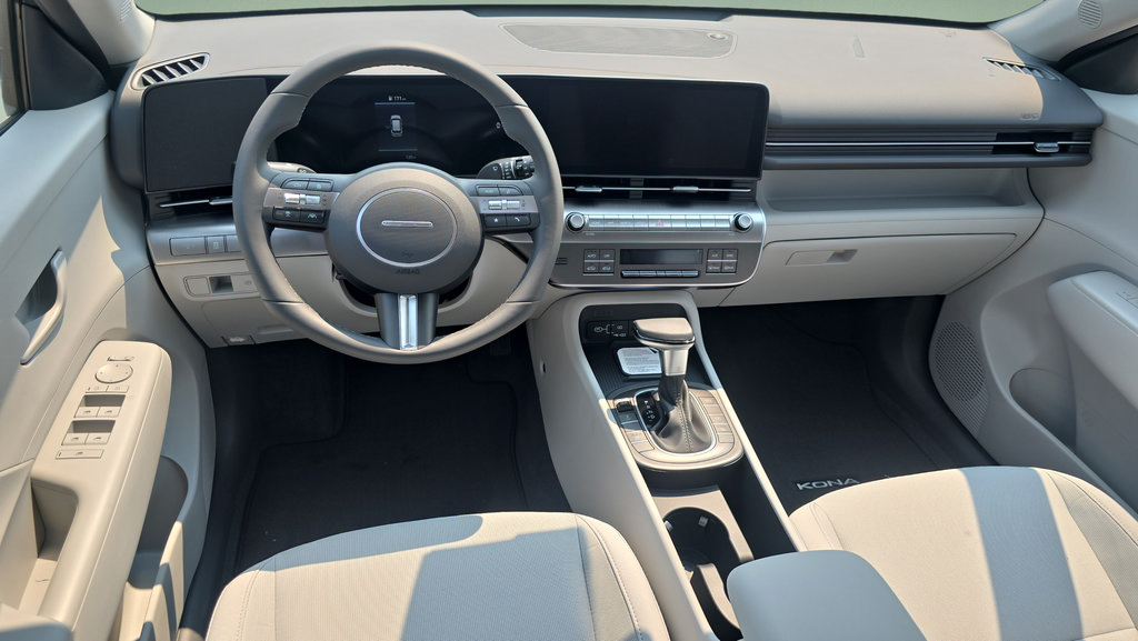 New 2026 Hyundai Kona SEL Sport AWD/4WD image 18