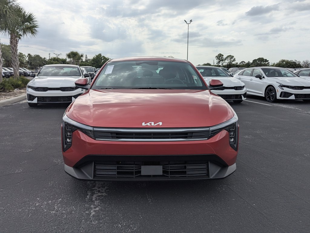 New 2026 Kia K4 FWD image 3