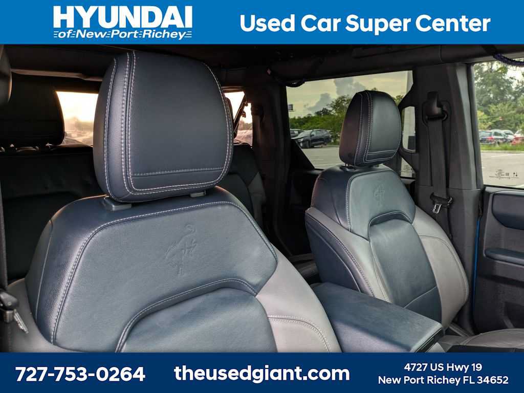 Used 2022 Ford Bronco Outer Banks AWD/4WD image 6