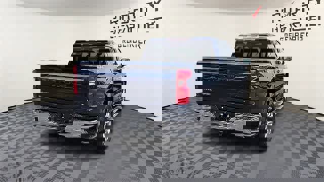 Used 2019 Chevrolet Silverado 1500 LT w/ All-Star Edition image 8