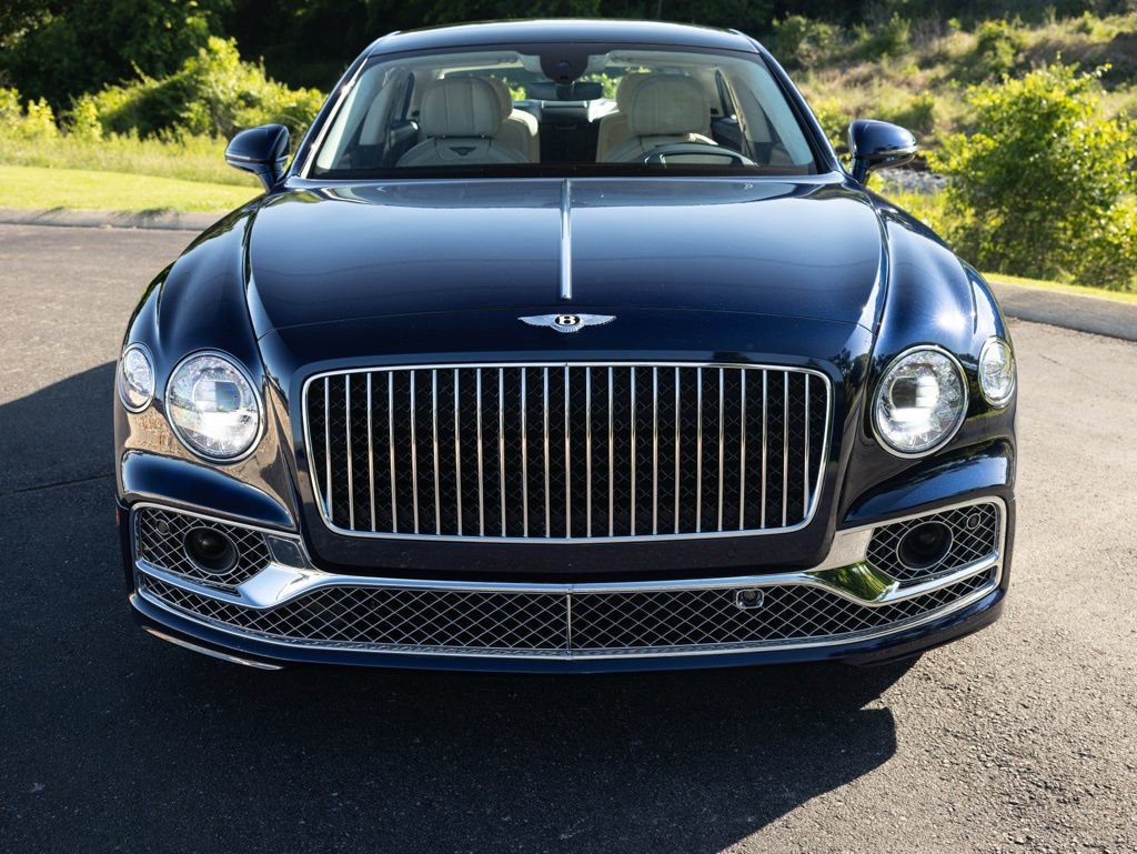 Used 2021 Bentley Flying Spur W12 AWD/4WD image 17