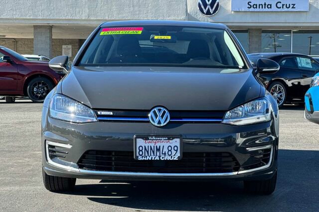 Used 2019 Volkswagen e-Golf SE w/ Driver Assistance Package image 9