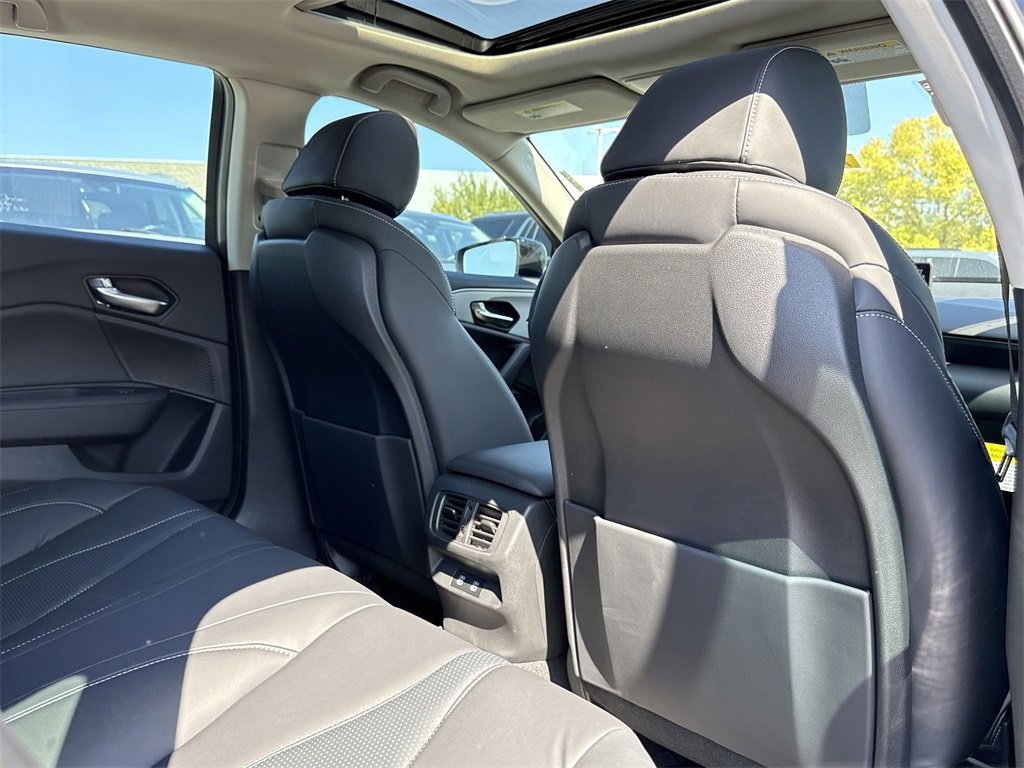 New 2025 Acura TLX w/ Technology Package image 17