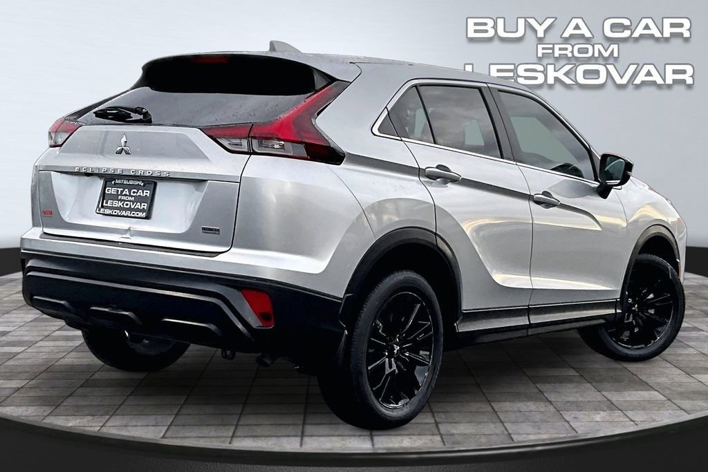 Used 2023 Mitsubishi Eclipse Cross LE image 13