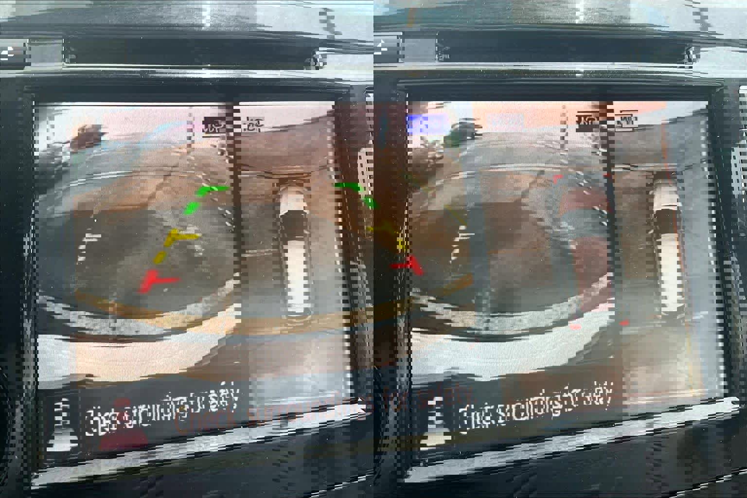 Used 2018 Nissan Rogue SV w/ Premium Package image 29