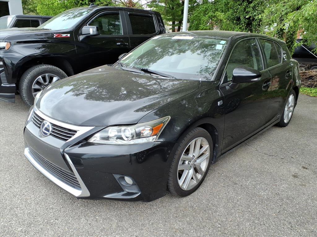 Used 2017 Lexus CT 200h w/ Accessory Package 2 FWD image 1