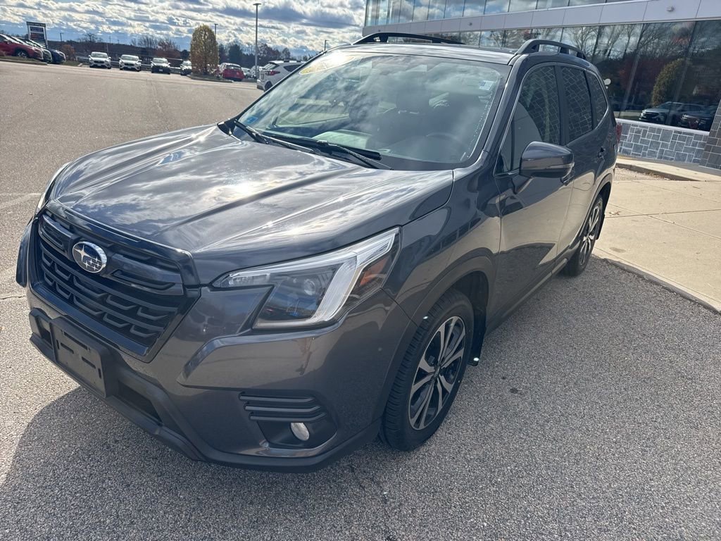 Used 2023 Subaru Forester Limited image 5