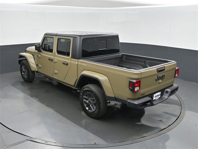 New 2025 Jeep Gladiator Sport image 39