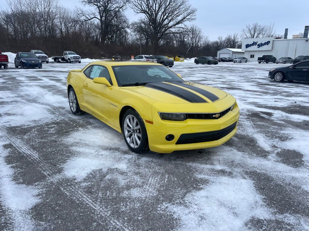 Used 2015 Chevrolet Camaro LT w/ RS Package image 7