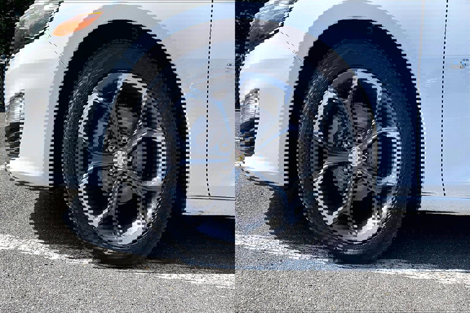 Used 2022 Chevrolet Malibu LT image 9