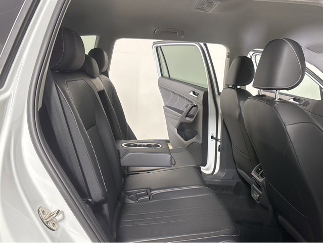 Used 2022 Volkswagen Tiguan SE image 34